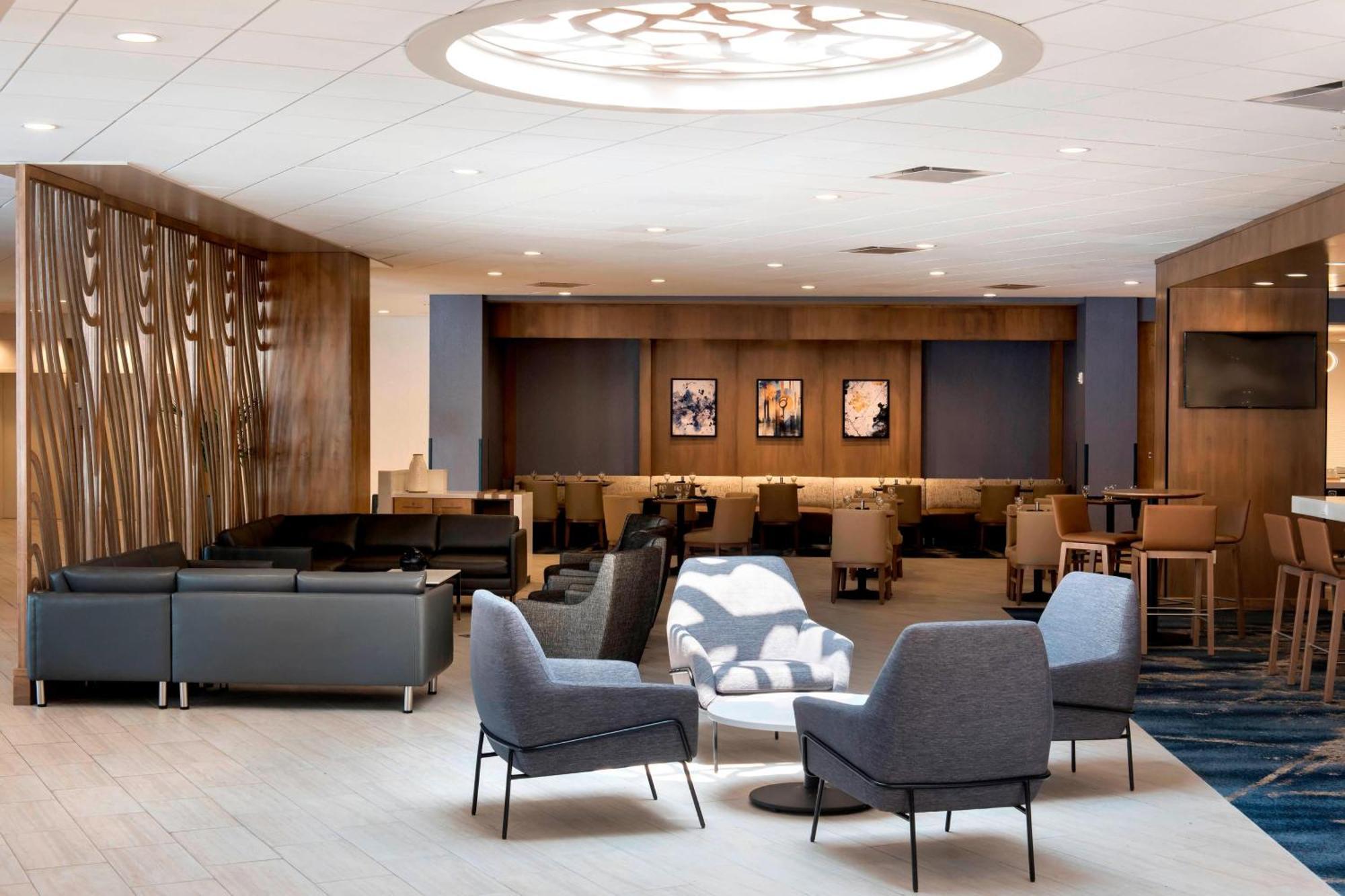 Hotel Delta By Marriott